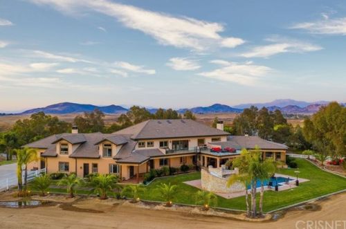 39625 Calle Cabernet, Temecula CA 92591-4005 exterior