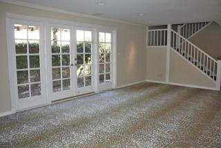 1921 Stoney Brook Dr, Houston TX  77063-1809 exterior