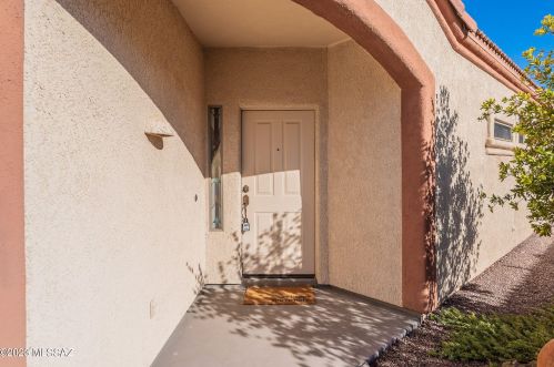 2651 Falcon View Dr, Tucson AZ  85713-4383 exterior