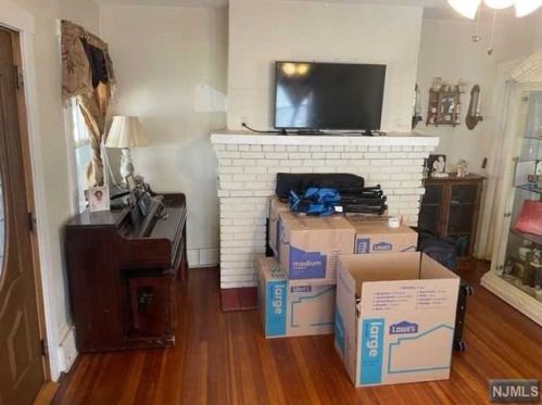 427 25th St, Paterson NJ  07514-2307 exterior