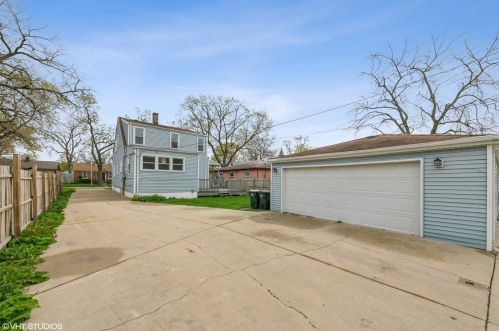 2028 15 Ave, Broadview IL 60153-1204 exterior