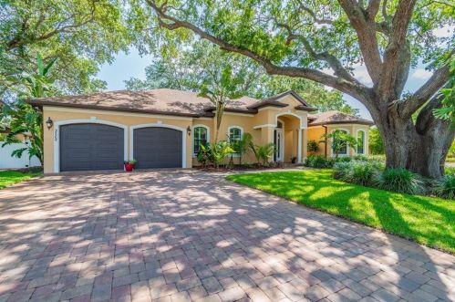 3502 Cherokee Ave, Tampa, FL 33611-3616