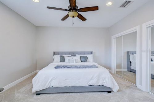 4962 Anniston Cir, Tampa FL 33647-2310 exterior