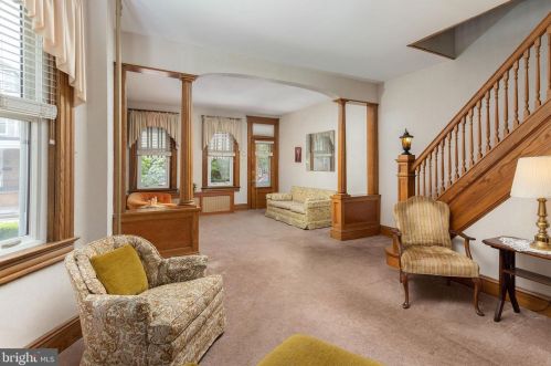 430 Bert Ave, Trenton NJ 08629-2613 exterior