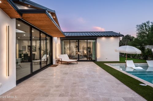 5812 44th Pl, Phoenix AZ  85040-4056 exterior