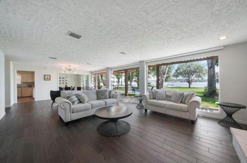 2811 Pne Arbor Dr, Montgomery TX 77356-5426 exterior