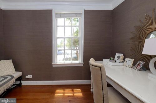 827 Royal St, Alexandria VA  22314-4340 exterior