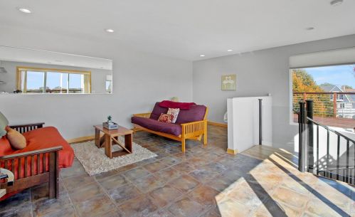 2001 Booth St, Milwaukee WI 53212-3403 exterior