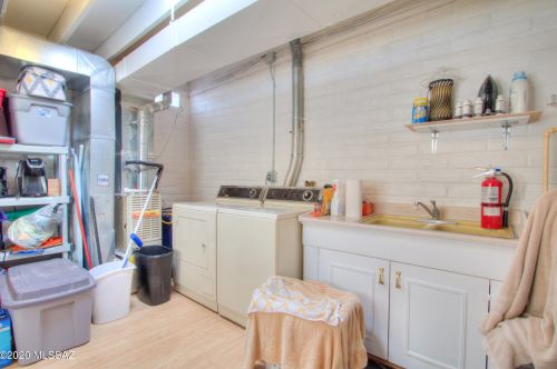 320 Paseo Chuparosas, Green Valley AZ 85614-3303 exterior