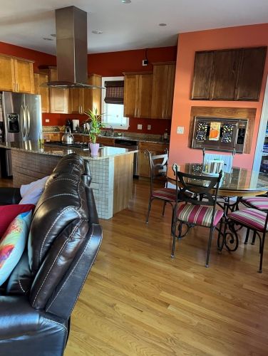 5716 Dakin St, Chicago IL 60634-2605 exterior