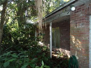 8825 Cobb Rd, Riverview, FL 33578-4927