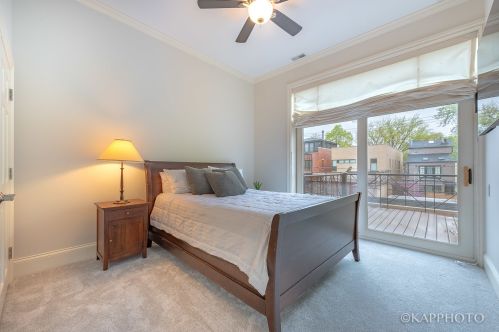 2252 Racine Ave, Chicago IL 60614-2110 exterior