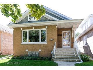 6105 Cornelia Ave, Chicago, IL 60634-4118