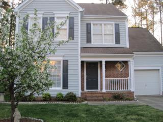 117 Haddonfield Ln, Cary NC  27513-1640 exterior
