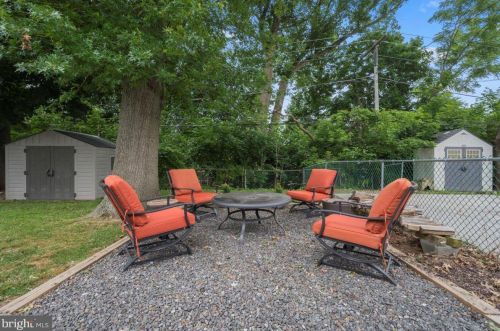 39 Norman St, Chester PA 19014-2140 exterior