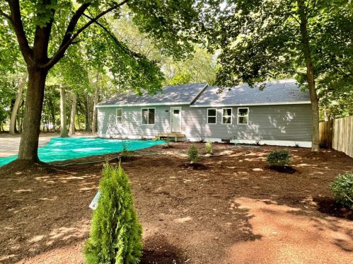 2340 Manahan Ave, Meskegon, MI 49444-2666