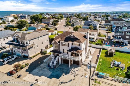 1513 Daytona Rd, Lacey NJ 08731-5014 exterior