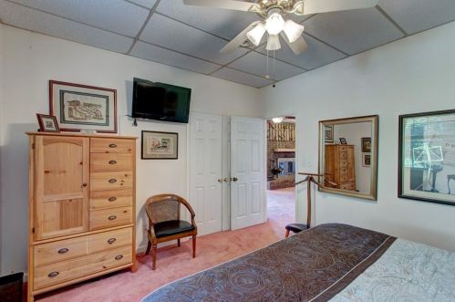 1398 Lakeshore Cir, Gainesville GA 30501-1500 exterior