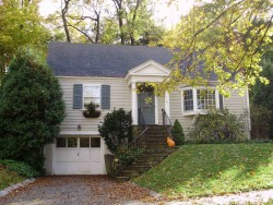 57 Cragmore Rd, Newton, MA 02464-1008