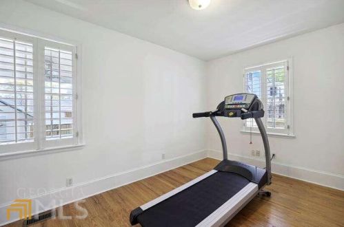 335 9 St, Atlanta GA 30309-4209 exterior