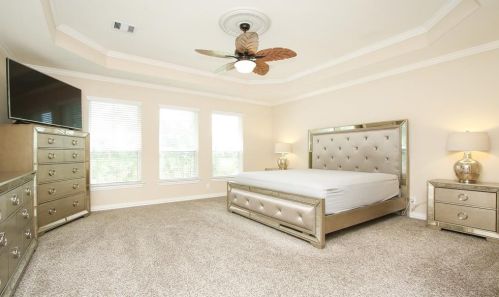 8118 12 Fairway Ln, Humble TX 77346-1716 exterior