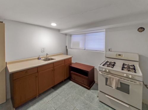 1504 Monticello Ave, Chicago IL 60647-1132 exterior