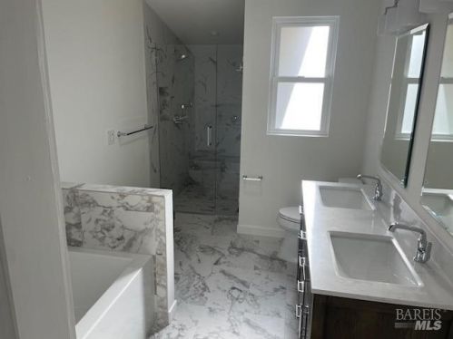 25 Knoll Ln, Mill Valley CA 94941-2305 exterior