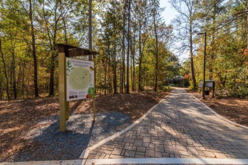 120 Finchley Ct, Atlanta GA  30328-2034 exterior