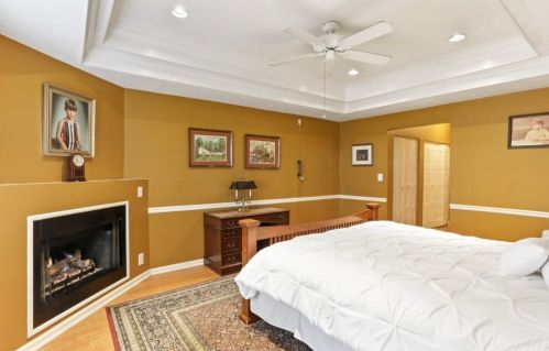 5615 Chemin De Vie, Atlanta GA 30342-2577 exterior