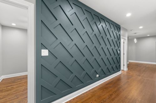 8009 Bishop St, Chicago IL 60620-3852 exterior