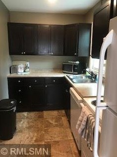 913 7th St, Duluth MN 55805-1623 exterior