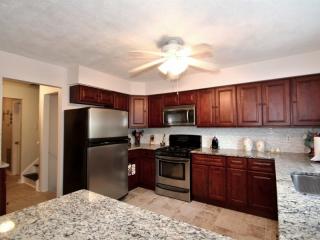 23 Lakeview Ter, Wantage NJ  07461-4710 exterior