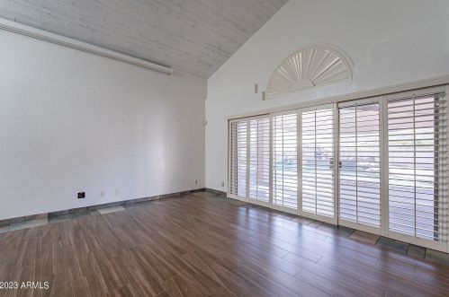 13003 10th Ave, Phoenix AZ  85029-1810 exterior