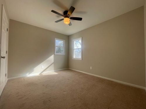 9319 Schlinger Ave, Milwaukee WI 53214-1236 exterior