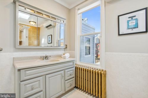 1420 K St, Washington DC 20003-3234 exterior