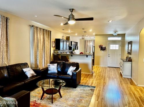 17656 40th Way, Phoenix AZ  85032-9239 exterior