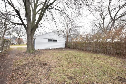 4649 20th St, Milwaukee WI  53221-2807 exterior