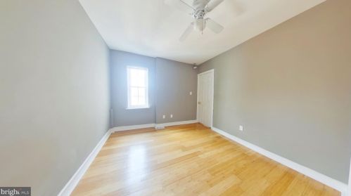 1325 19 St, Philadelphia PA 19146-4614 exterior