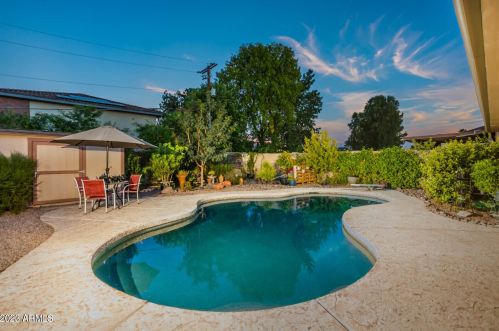 2901 Hartford St, Chandler AZ 85225-6913 exterior