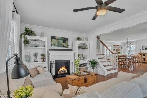 15 Harding Ave, Clark NJ 07066-2544 exterior