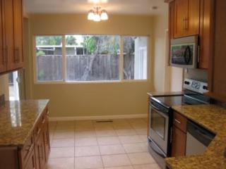 4069 Sacramento St, Concord CA  94521-1040 exterior