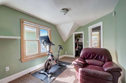 2119 Mound St, Milwaukee WI  53207-1331 exterior