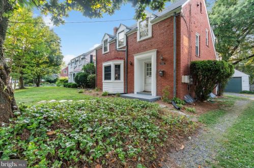 3119 7th St, Arlington, VA 22204-2407