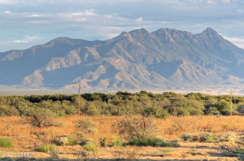 348 Paseo Azul, Green Valley AZ 85614-4137 exterior