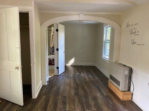 166 Locust St, Dover NH 03820-4033 exterior