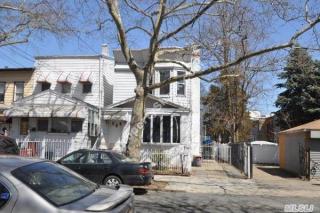 57 Chestnut St, Brooklyn NY  11208-1401 exterior
