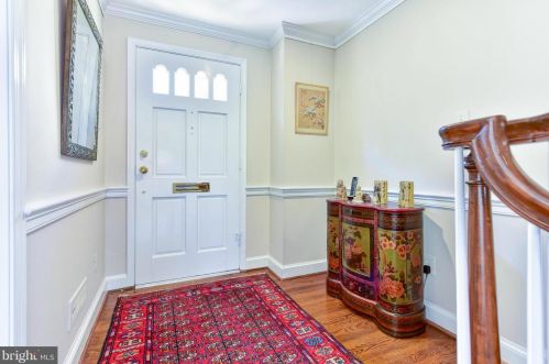 113 Cameron Mews, Alexandria VA  22314-2603 exterior