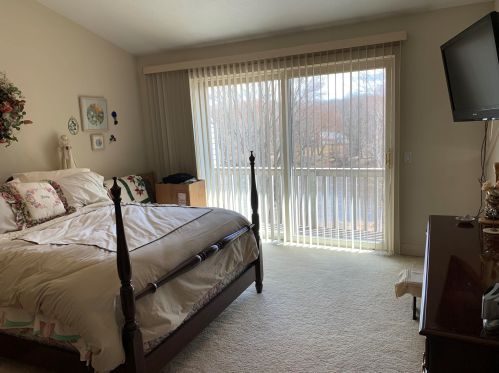 17928 Riverbluff Dr, Big Rapids MI 49307-9084 exterior