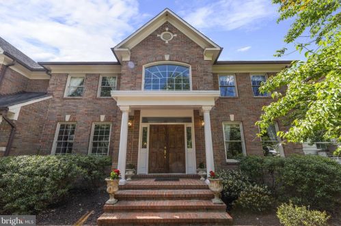 1770 Kirby Rd, Mc Lean VA  22101-5323 exterior