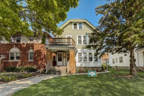 1576 75th St, Milwaukee, WI 53214-4603